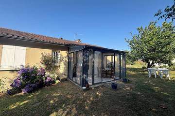 Gîte pour 6 personnes à Angoisse (Dordogne)