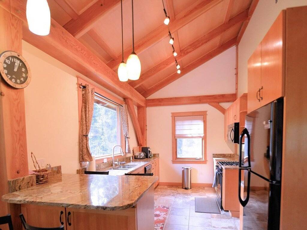 Ganze Wohnung, Loft-Ensuite-Charakteristisch-Bergblick-Hayloft Cottage in Girdwood, Anchorage