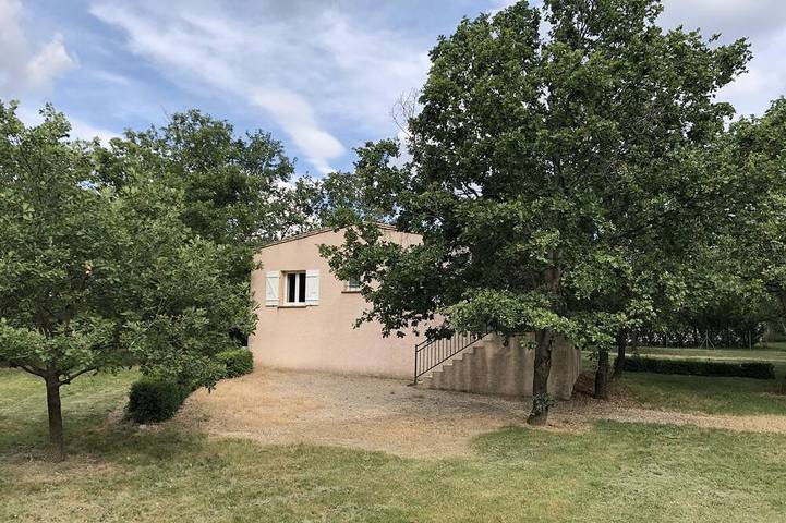 Gîte pour 2 personnes, avec terrasse et jardin à Saint-Remèze - 3