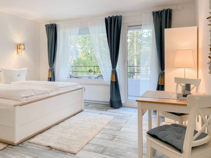 Ferienwohnung für 2 Personen, mit Balkon und Pool, mit Haustier in Timmendorfer Strand