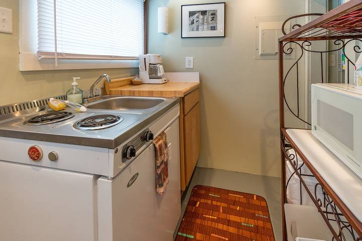 Vacation rental for 2 people, with yard in Saugatuck