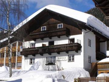 Ferienwohnung für 2 Personen, mit Garten und Balkon, kinderfreundlich in Osttirol