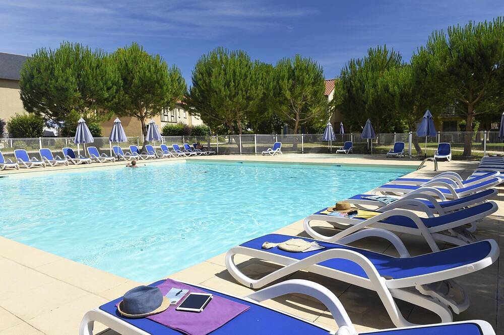 Appartement entier, Studio à Montignac | Linge de Lit Inclus + Accès Piscine! in Montignac, Périgord Noir