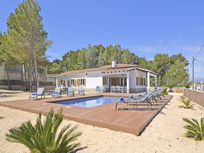 Finca mit hund für 8 Personen, mit Terrasse und Garten in Can Picafort - 4