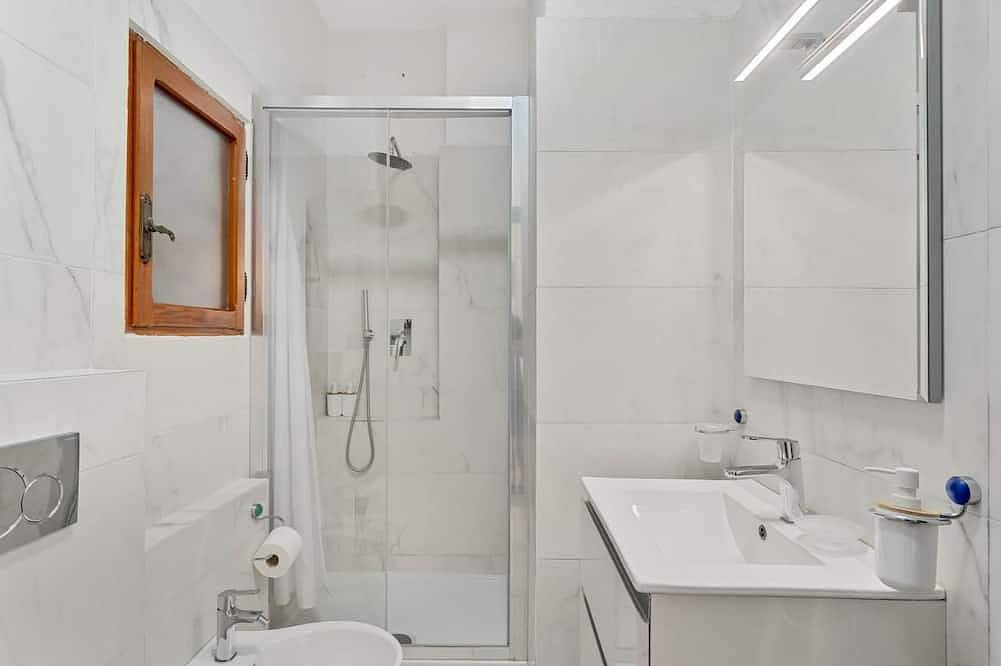 Apartamento entero, Welcome to Eden – Your corner of paradise in Portovenerein the heart of the characteristic alleys of Portovenere, stands Eden, a delightful apartment designed for those who want a stay dedicated to relaxation, beauty and sea views, in an environment th in Portovenere, Porto Venere Municipio