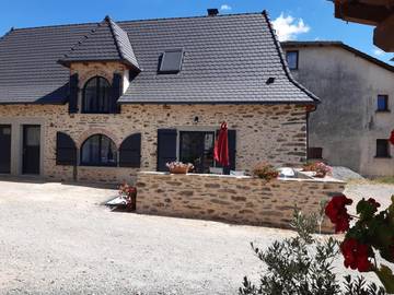 Maison de vacances pour 4 personnes, avec terrasse dans l' Aveyron
