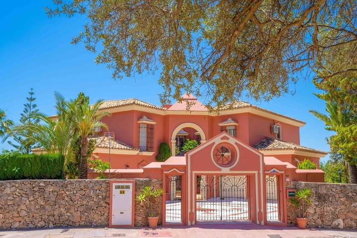 Villa "Vituco 34" con piscina y Wi-Fi, admite mascotas in Mijas, Cordillera Penibética