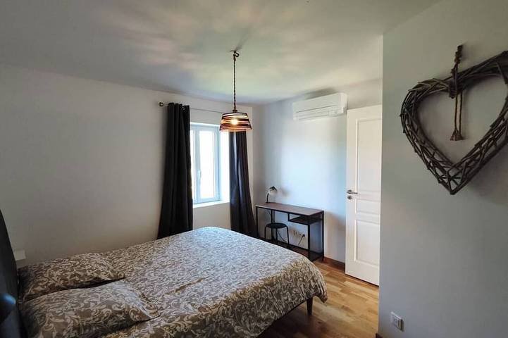 Location de vacances pour 6 personnes à Peyrieu - 2