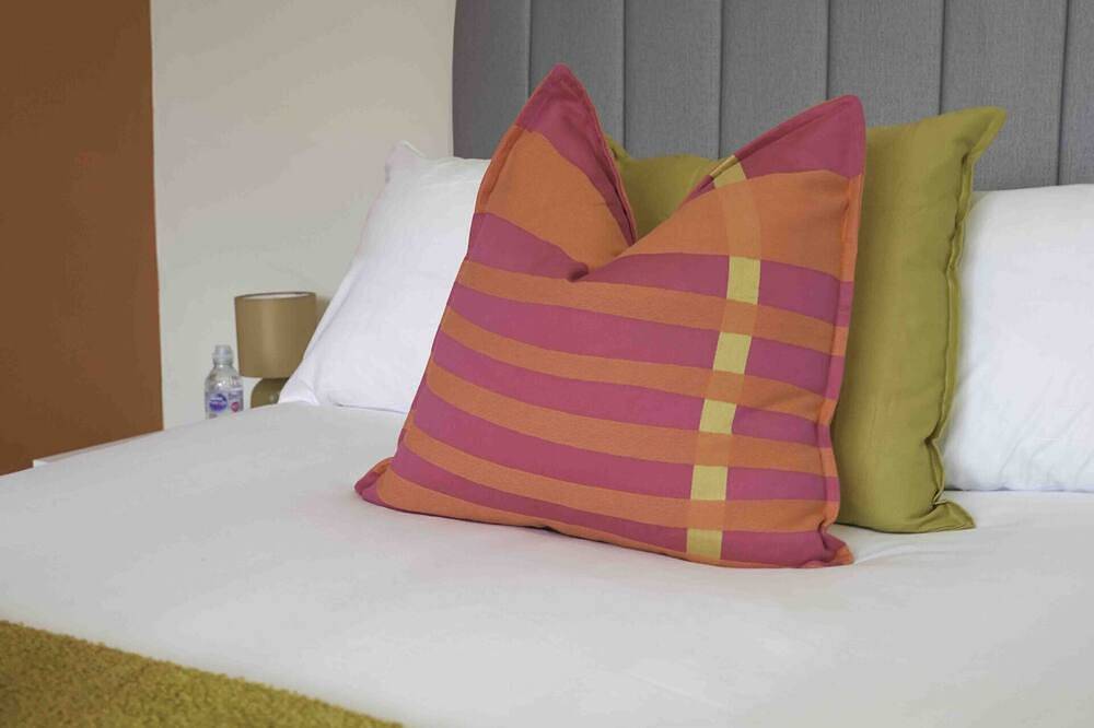Ganze Wohnung, Apartment-Eigenes Badezimmer in Loch Lomond, West Dunbartonshire
