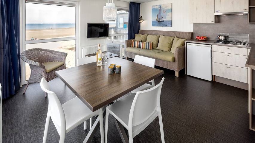 Ferienhaus für 5 Personen, mit Pool und Garten in Kamperland