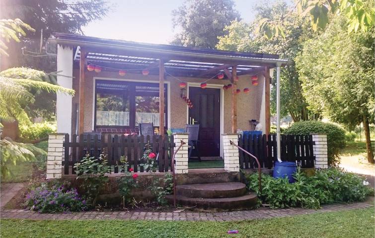 Bauernhof für 2 Personen, mit Terrasse und Garten in Mecklenburg-Schwerin