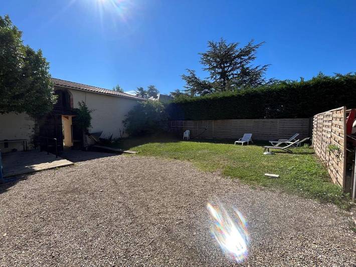 Gîte pour 4 personnes, avec jacuzzi à Brignais - 2