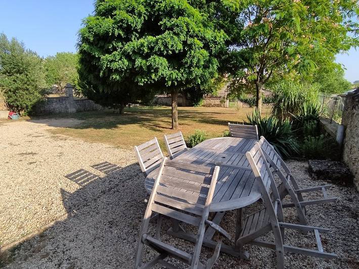 Gîte pour 4 personnes, avec jardin et terrasse