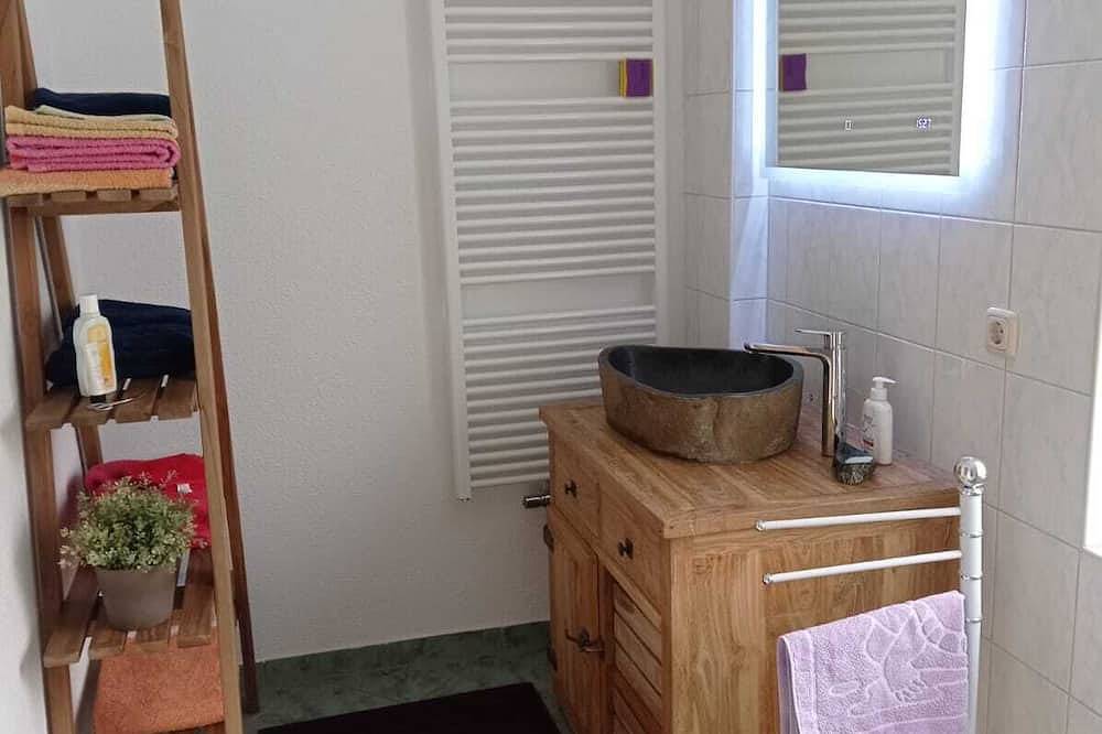 Ganze Wohnung, Ferienwohnung mit traumhaftem Weitblick,\ngemütlich. modern, haustierfreundlich in Geyer, Erzgebirge