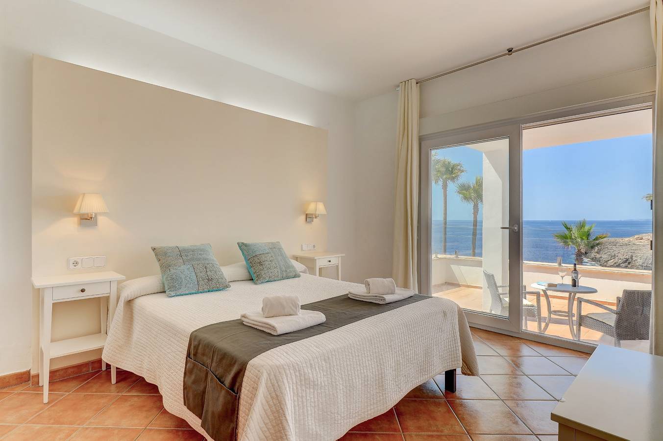 Villa Mar Oberta by Villa Plus in Cala Egos, Santanyí