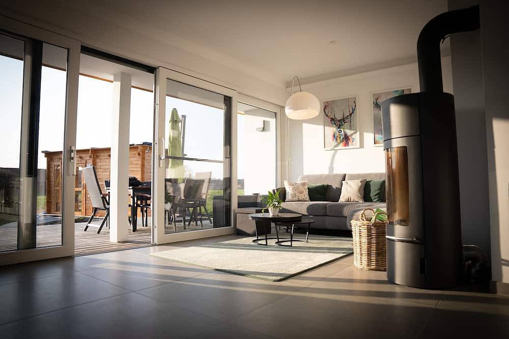 Modernes Ferienhaus mit Terasse und Außensauna in Schermbeck, Naturpark Hohe Mark - Westmünsterland