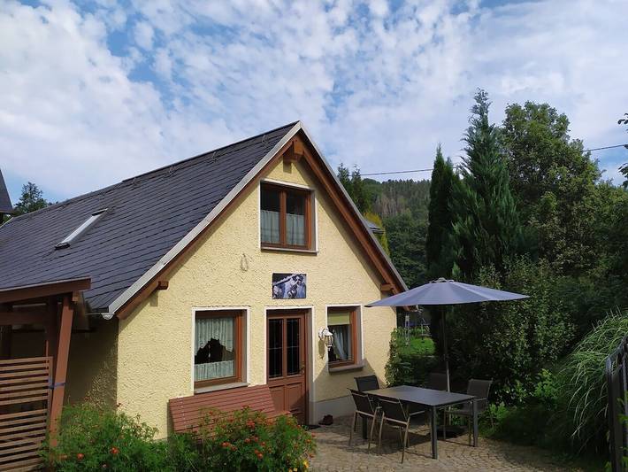 Ferienhaus für 5 Personen, mit Terrasse und Garten in Thermalbad Wiesenbad