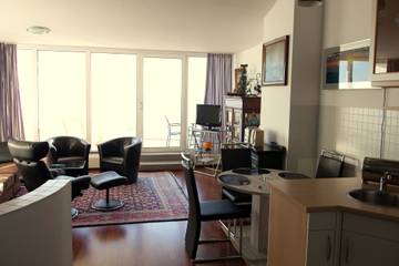 Vacation Apartment for 3 Guests in Wilhelmshaven, Southern North Sea Coast, Picture 2