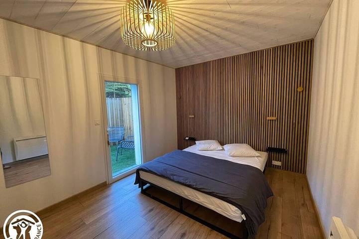 Gîte pour 8 personnes, avec jacuzzi ainsi que piscine et jardin, animaux acceptés à Saint-Hilaire-de-Riez - 4
