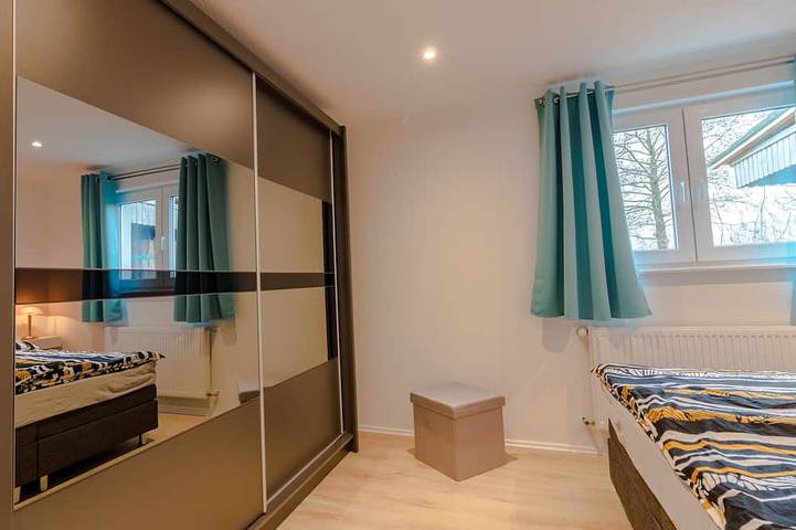 Ferienwohnung für 2 Personen, mit Balkon in Jever - 2