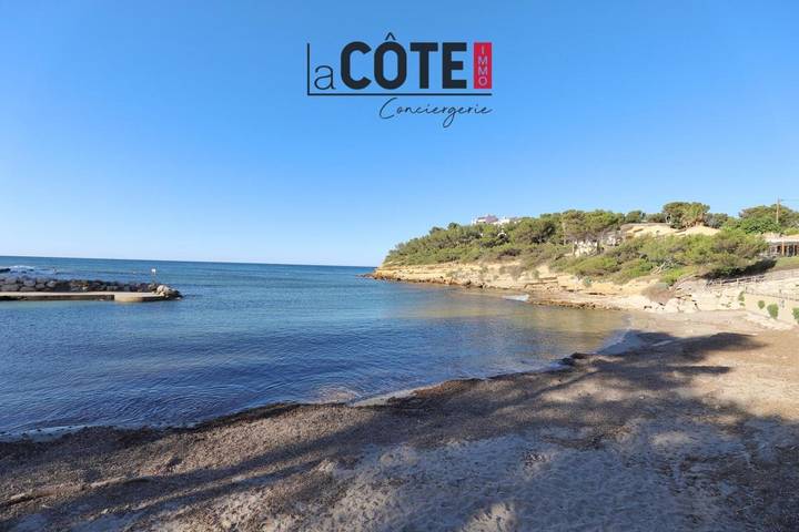 Gîte pour 2 personnes, avec vue et balcon dans Calanque de Cap Rousset - 2