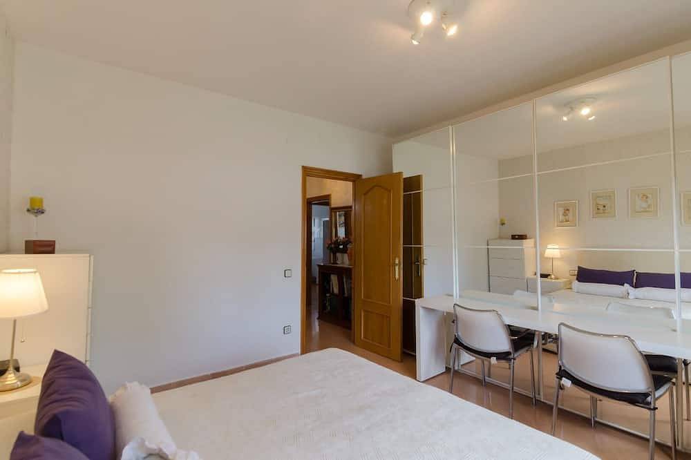 Club Villamar - Hermosa casa para disfrutar las vacaciones en familia.La parte de abajo ( nivel p... in Sils, Provincia de Gerona