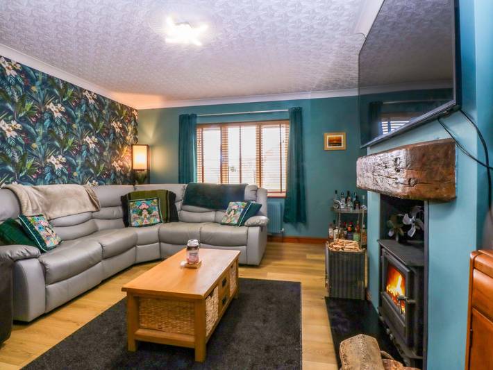 Cottage for 6 people, with garden, with pets in Holyhead