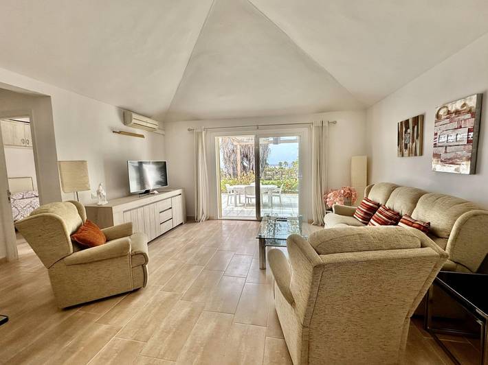 Casa rural para 5 personas, con vistas al mar y piscina para niños además de jardín y piscina en San Miguel de Abona - 2