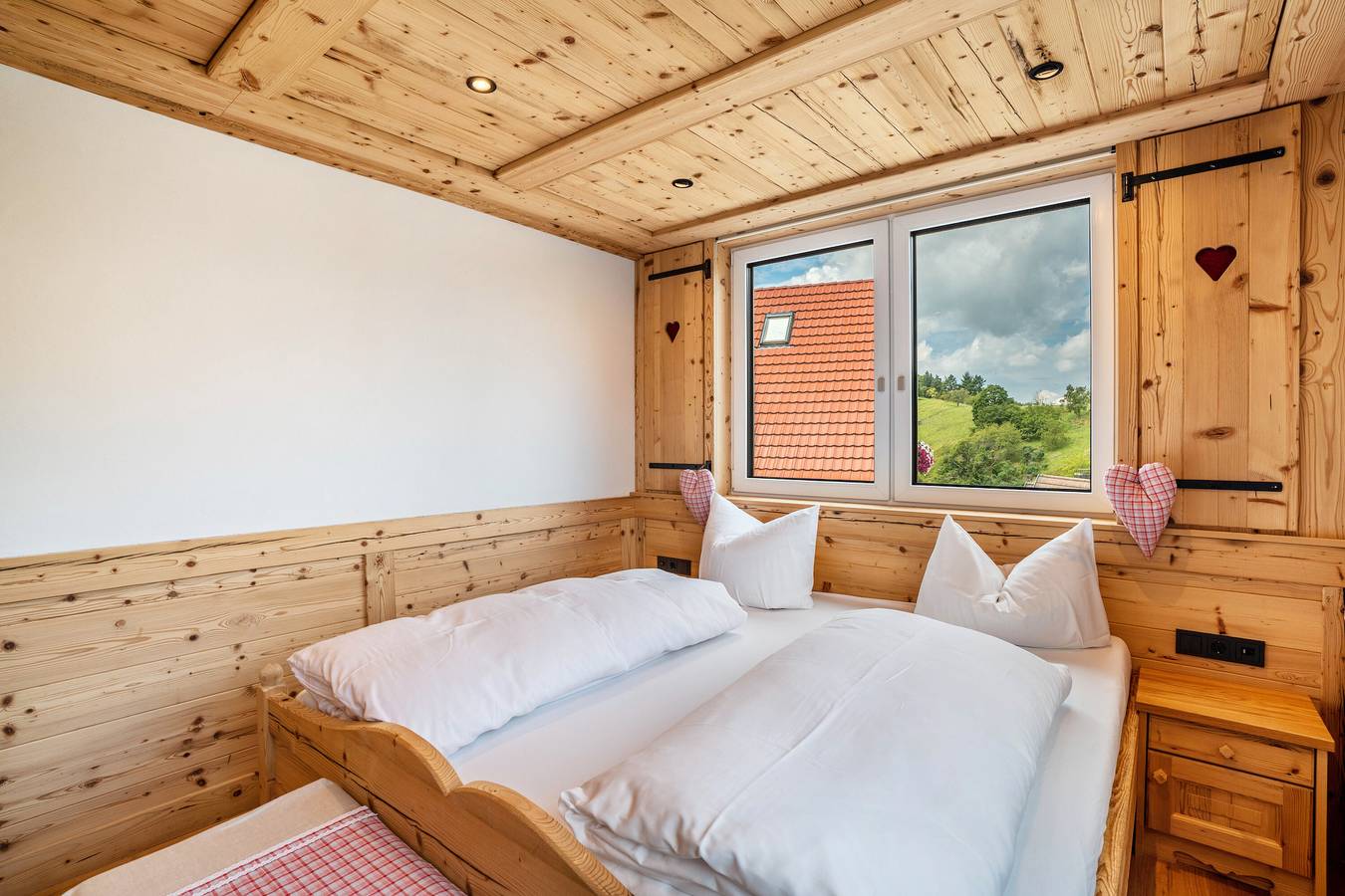 Panorama Naturzimmer 'Bauerngarten' mit Sauna, Infrarotkabine und Klimaanlage in Bühlertal, Mittlerer Schwarzwald