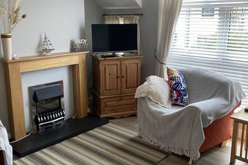Holiday Home for 5 People in Portrush, Ulster, Photo 4