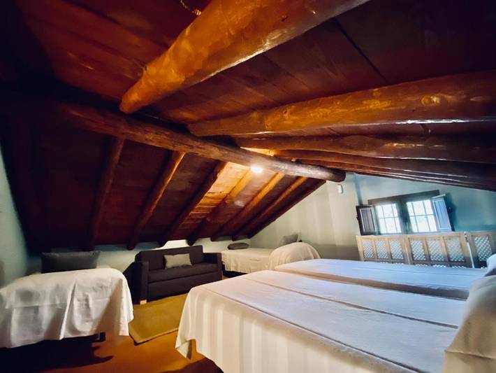 Casa rural para 8 personas, con Balcón y Terraza además de Jardín y Piscina en Aracena - 4