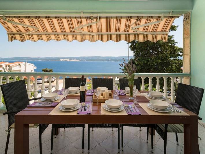 Apartament wakacyjny dla 4 osób, z widok na ocean i balkon w Stanici