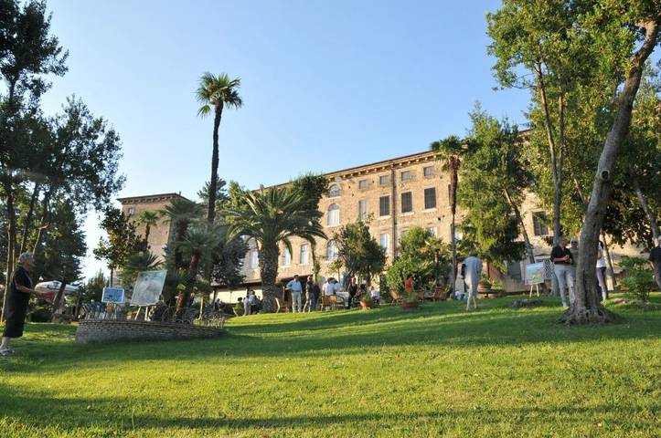 Appartamento per 5 persone, con Idromassaggio e Terrazza nonché Giardino e Piscina a Arpino