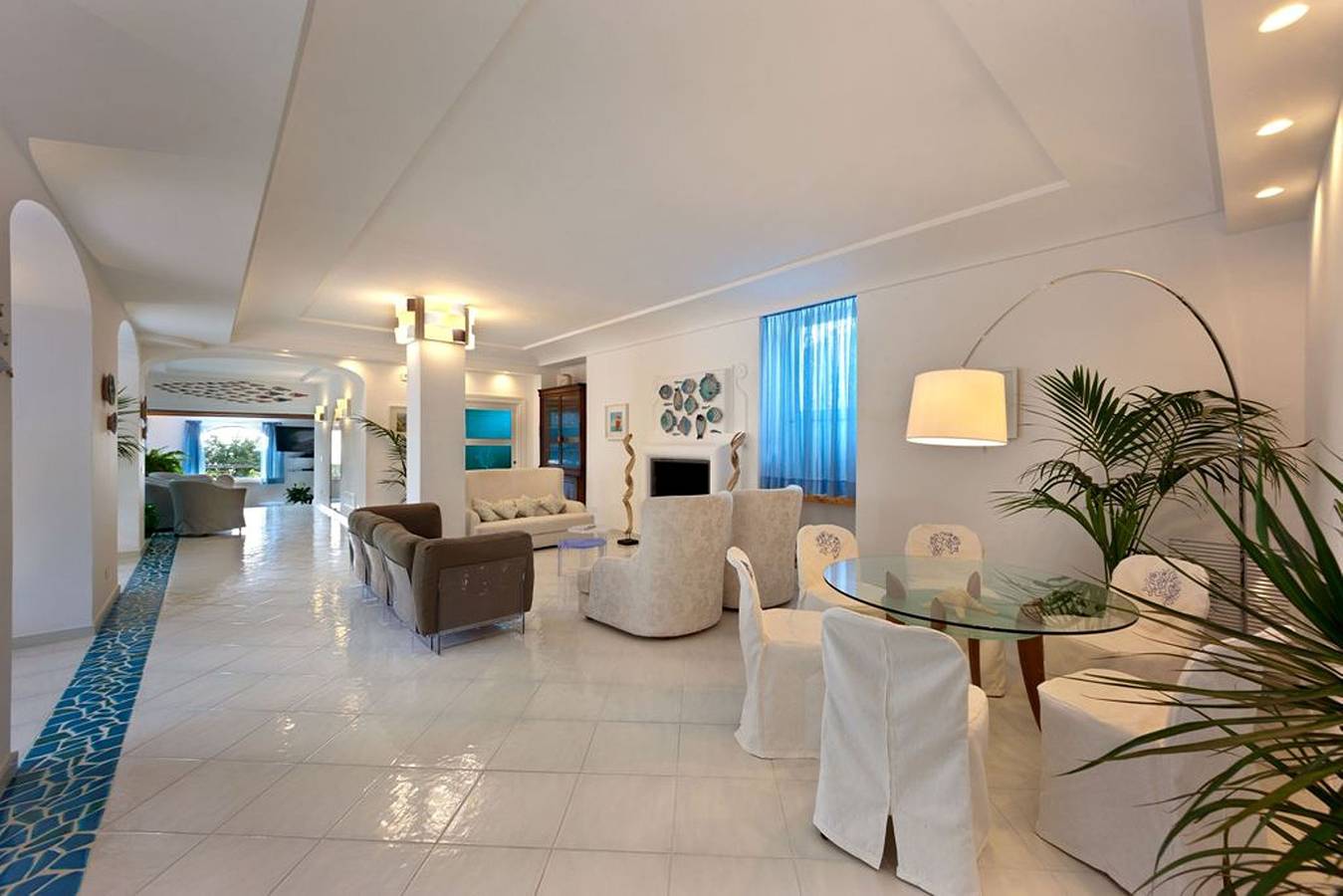 Amore Rentals - Villa Ariadne con Vista Mare, Jacuzzi, Piscina e Colazione in Nerano, Napoli e dintorni