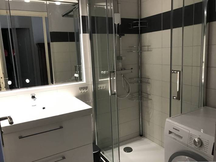Appartement entier, Appartement de Standing F3 à Amélie-les-Bains – Terrasse, Garage, Wi-Fi, Proche Thermes in Amélie-les-Bains-Palalda, Côte méditerranéenne (France)