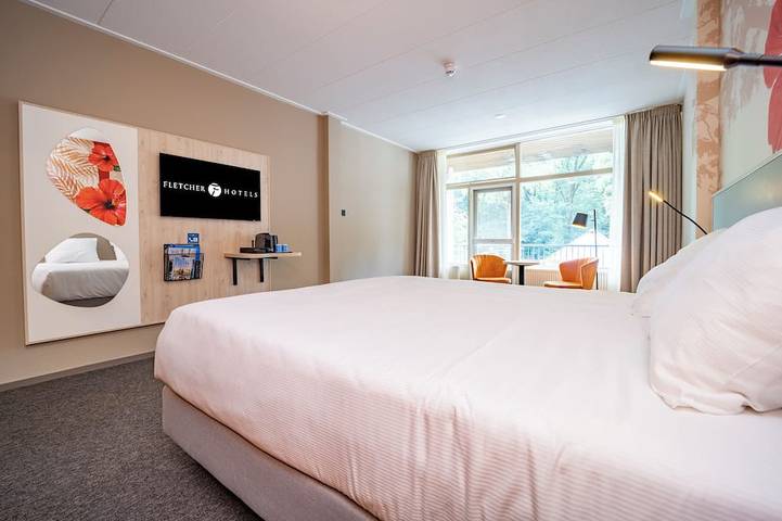 Hotel für 3 Personen, mit Pool und Garten