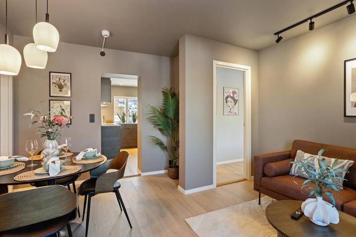 Ferienwohnung für 6 Personen, mit Balkon und Terrasse sowie Garten und Ausblick in Drammen