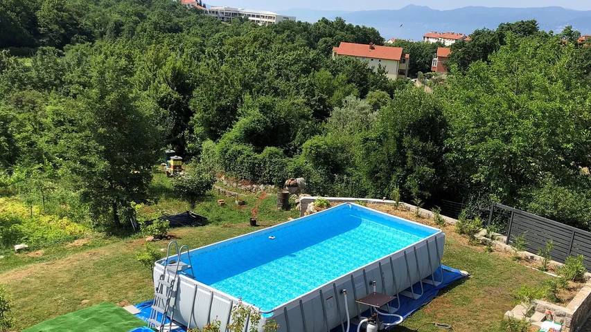 Ferienhaus für 8 Personen, mit Garten und Pool, mit Haustier in Rijeka