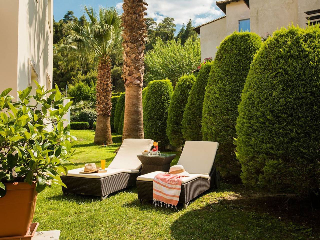 Ganze Wohnung, Wohnung in Pallini mit Eigener Terrasse in Polychrono, Kassandra