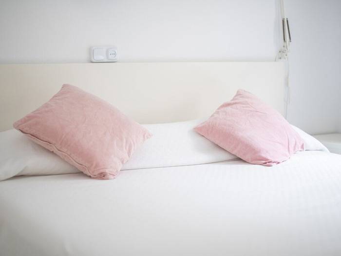 Gîte pour 4 personnes, avec balcon et vue sur l’océan dans Platja de Calafell - 3