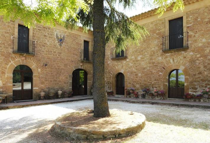 Agriturismo per 4 persone, con Balcone e Idromassaggio nonché Terrazza e Giardino a Piazza Armerina