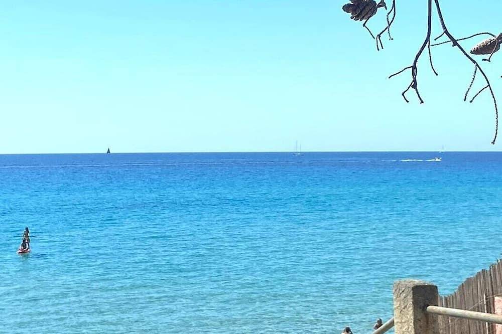 Villa per 8 Persone in Santa Margherita di Pula, Pula e dintorni