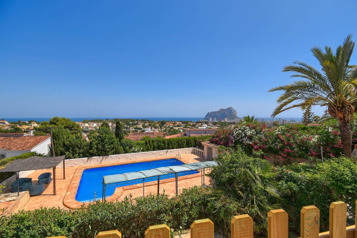 Villa 'La Perla Calpe Seaview' met Uitzicht op Zee, Wifi en Airconditioning in Gran Sol, Calpe