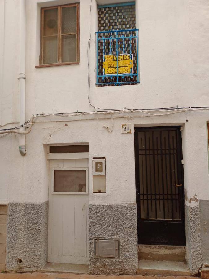 Gîte pour 2 personnes, avec vue ainsi que piscine et balcon à Eslida - 3