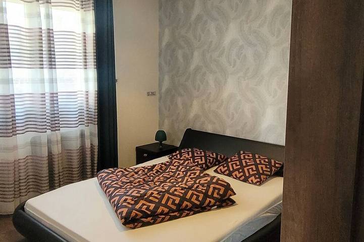Location de vacances pour 6 personnes, avec balcon et jardin à Mont-Dol - 2
