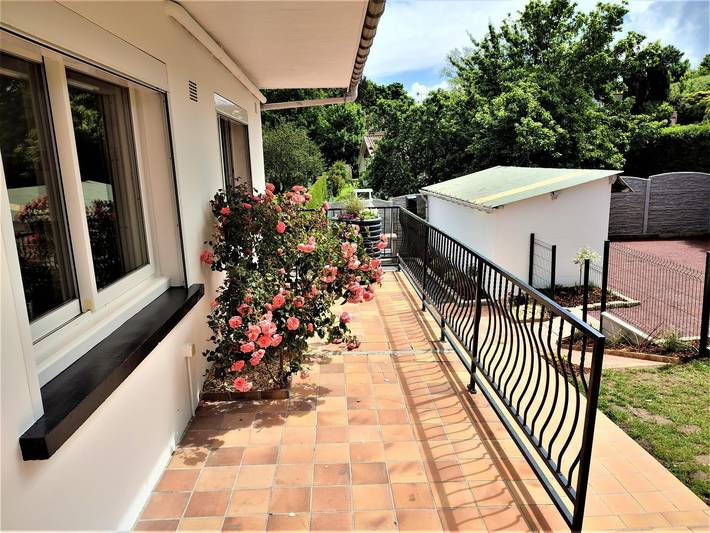 Gîte pour 10 personnes, avec jardin et terrasse, adapté aux familles dans Petit-Caux - 4