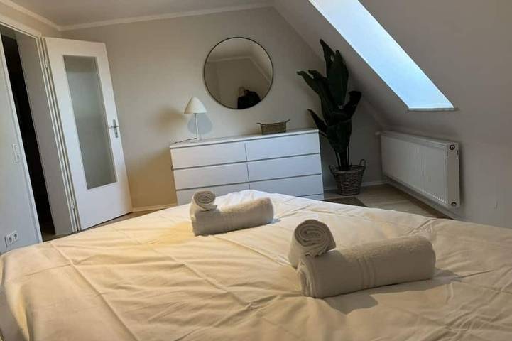 Ganze Wohnung, HyggeLiving | 94m² | Blick auf Marktkirche | Oscar in Goslar, Harzvorland