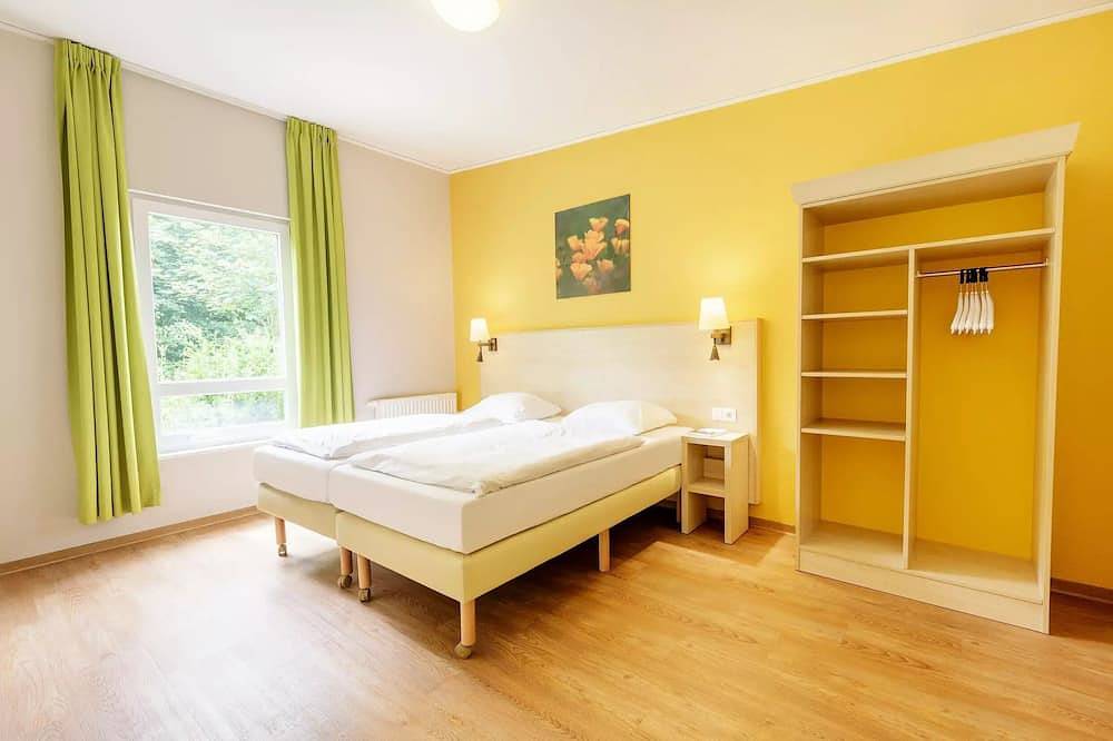 Cottage Comfort Pmr 6 People in Nohfelden, Bostalsee