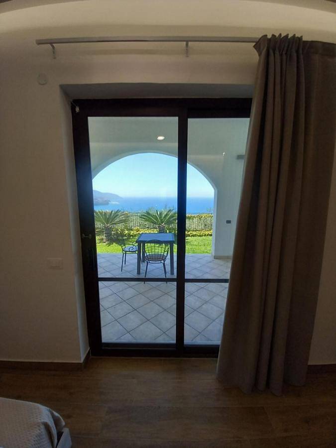 Qvattro stagioni panoramic suites in Agropoli, Cilento Coast