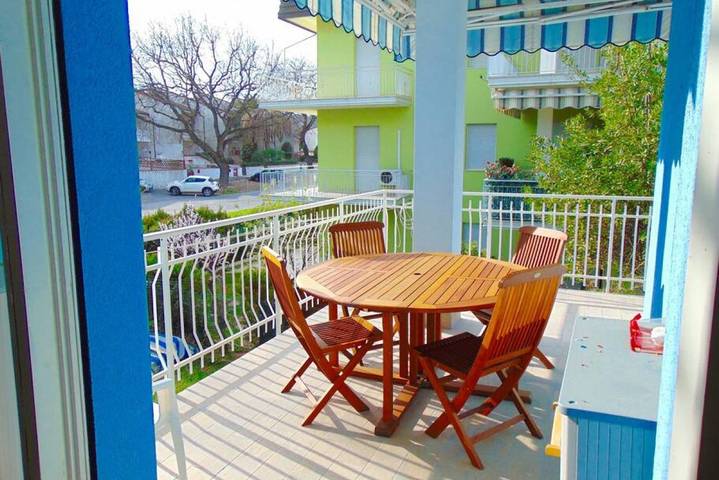 Holiday apartment for 5 people, with balcony/terrace - 1